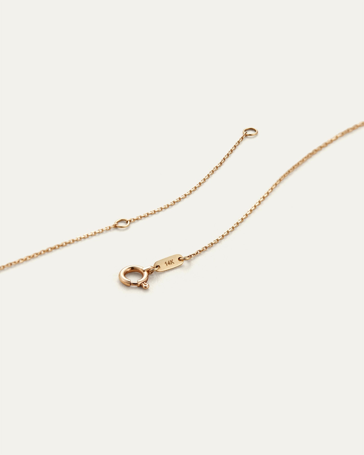 14K Gold Bubble Letter Necklace - Q